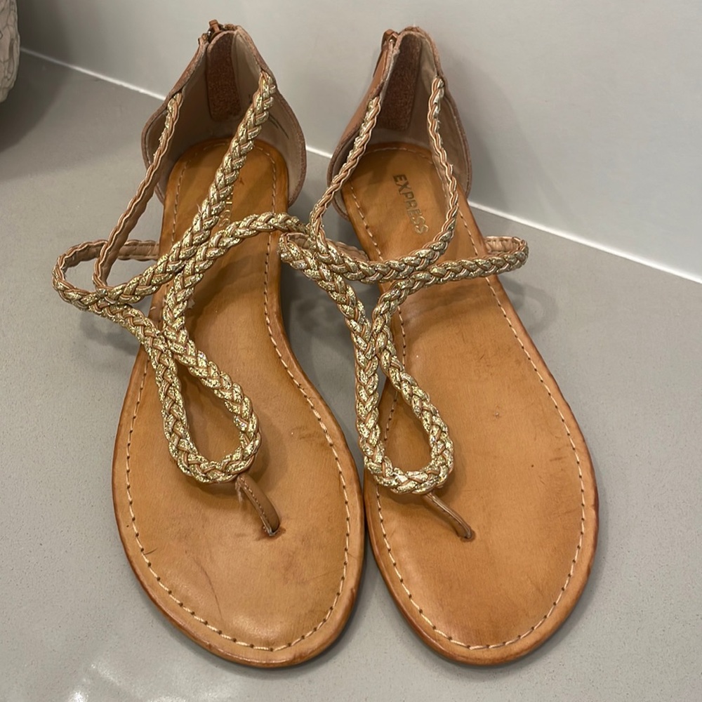 Express Sandals
